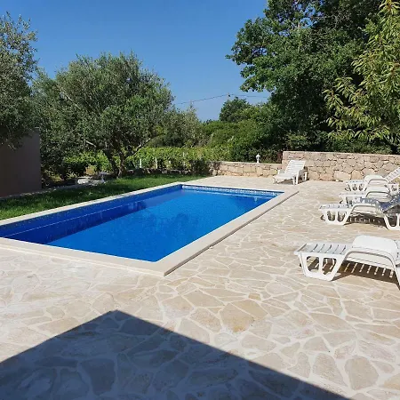 Village Vikendica Kastela